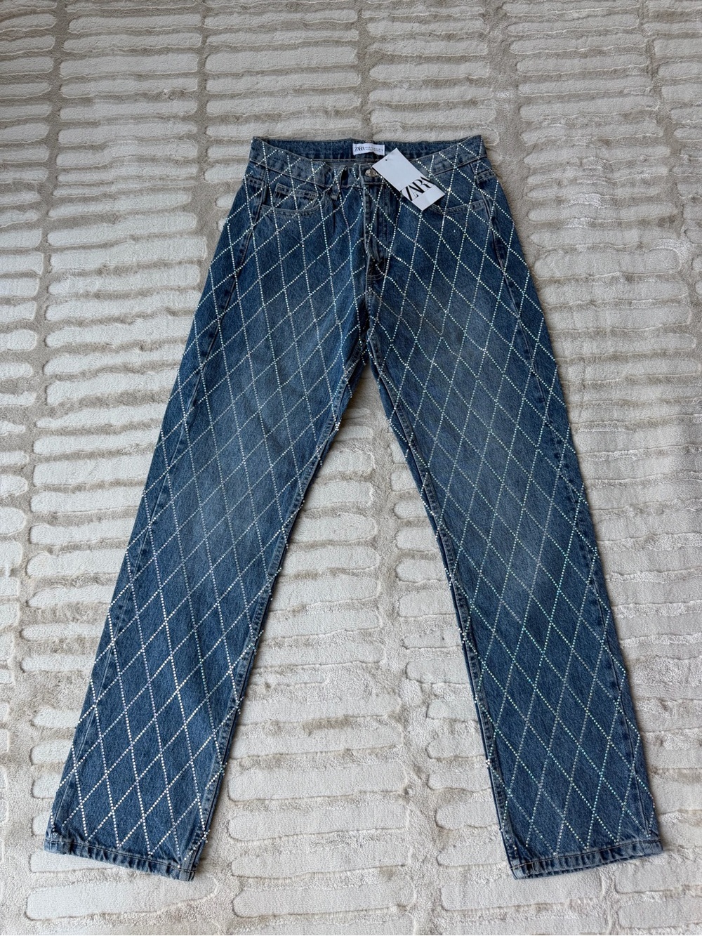 RARE Zara Women’s Blue Diamond-Quilted Jeans 4 NWT